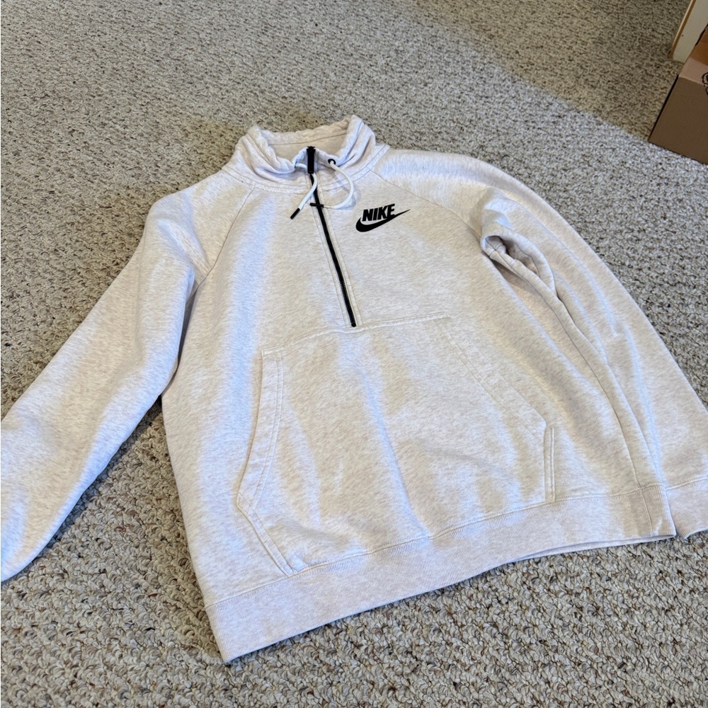 Nike Men's Light Gray Zip-Up Sweater
